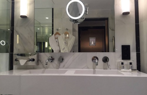Cannes City Centre Hotel | Hôtel Cannes Centre Univers