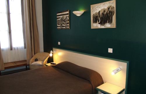 Centre Ville Hotel | Hôtel Central