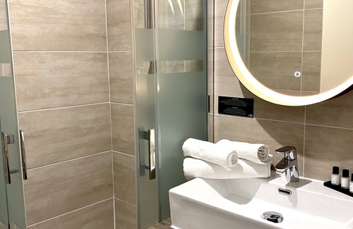 Montparnasse Hotel | Hôtel Clairefontaine