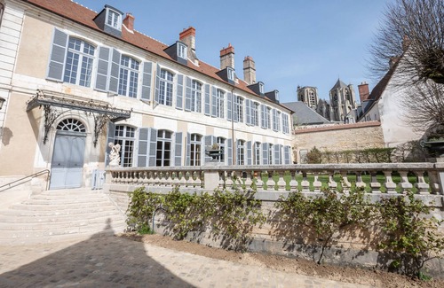 Bourges Casa | Hôtel de Panette - Chambres historiques
