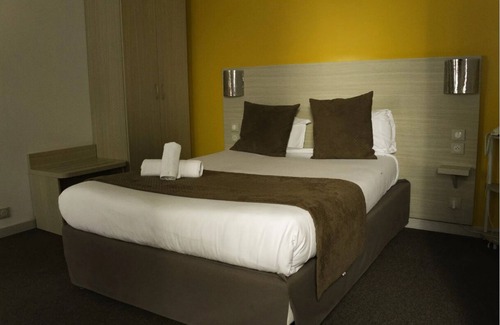 Puteaux Hotel | Hôtel de Paris La Défense
