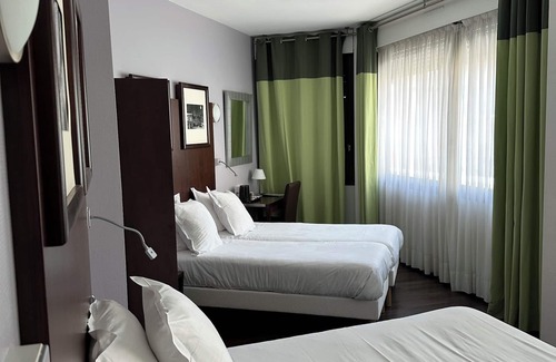 Annemasse Hotel | Hôtel Du Centre Annemasse