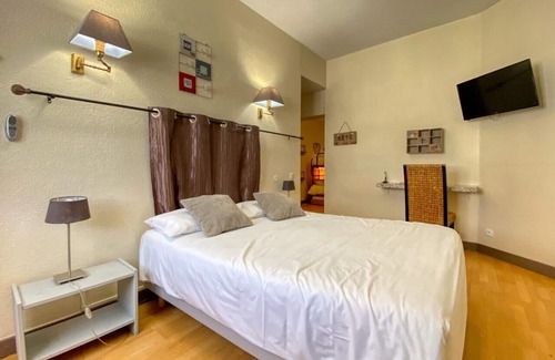 Montignac Hotel | Hôtel Le P'tit Monde