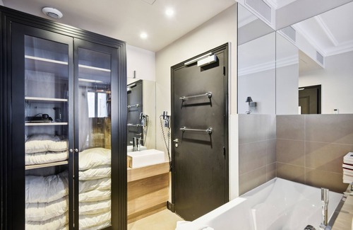 Porte-Dauphine Hotel | Hôtel Le Paris Singulier
