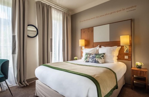 Faubourg Saint-Germain Hotel | Hôtel Le Tourville by Inwood Hotels