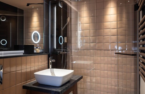 Montparnasse Hotel | Hôtel Les Artistes