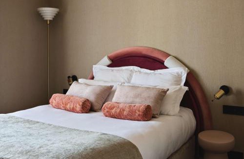 Quartier de la Plaine-de-Monceaux Hotel | Hôtel Mercedes