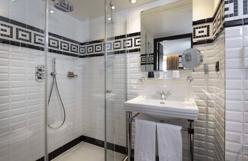 Madeleine Hotel | Hôtel Monsieur & Spa