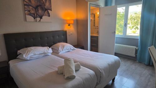 Saint-Paul-de-Fenouillet Hotel | Hôtel Restaurant Mas Le Châtelet