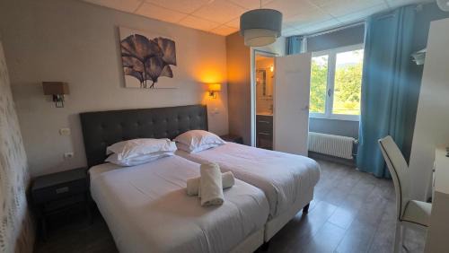 Saint-Paul-de-Fenouillet Hotel | Hôtel Restaurant Mas Le Châtelet