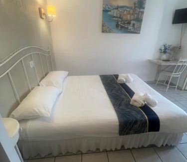 Propriano Hotel | Hôtel Restaurant le Bellevue