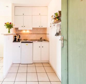Theoule-sur-Mer Apartamento | Hübsch eingerichtetes Apartment Miramar mit großem Balkon, Pool, fussläufig zum Strand