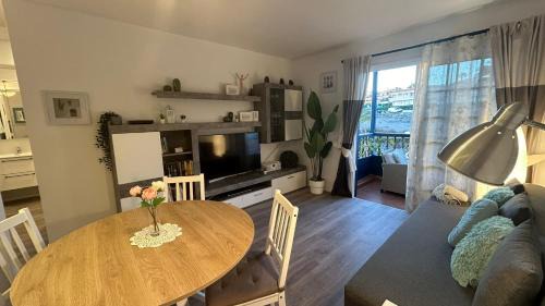 Callao Salvaje Apartamento | Hübsche Ferienwohnung mit 2 Schlafzimmern, Pool und WLAN, Strandnähe