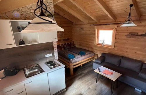Regenhutte Casa | Hüttendorf 49 gradnord