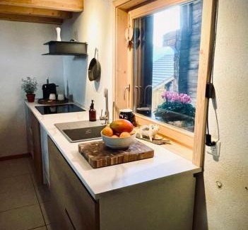 Blatten bei Naters Apartamento | Hüttli Chalet mit atemberaubendem Weitblick