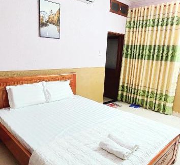 District 10 Hotel | Hương Quỳnh Hotel