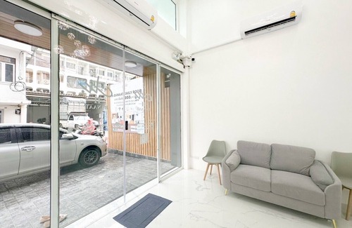 Bang Phlat Hotel | H-Banaat Hotel
