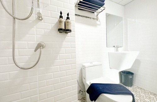 Bang Phlat Hotel | H-Banaat Hotel