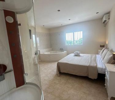 Millanes Casa | H del Arco