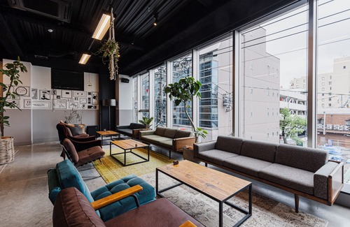 Chuo-ku Hotel | H Hotel