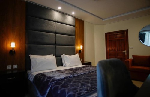 Murree Cabina | H.M.H Lodges