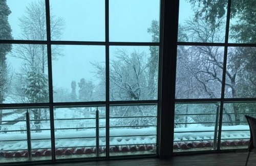 Murree Cabina | H.M.H Lodges