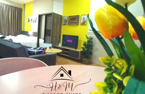 Kuantan Apartamento | H&M Valley Suite - Pool View