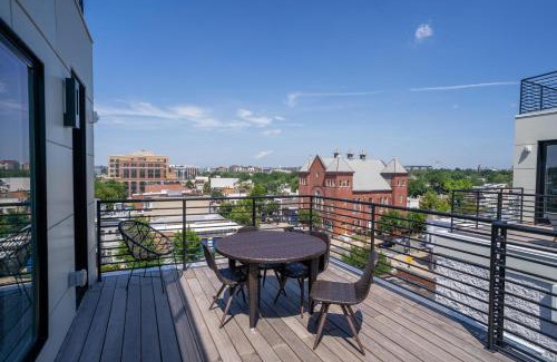 H Street Corridor Apartamento | H Street 2br w wd nr bus stops restaurants WDC-761