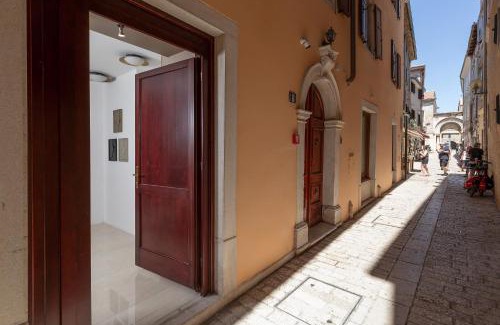 City Center Cama Y Desayuno | H - Suites
