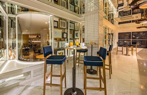 Milla de Oro Hotel | H10 Puerta de Alcala