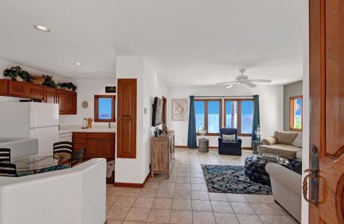 Avalon Casa | H155 - Hamilton Cove Villa 1-55