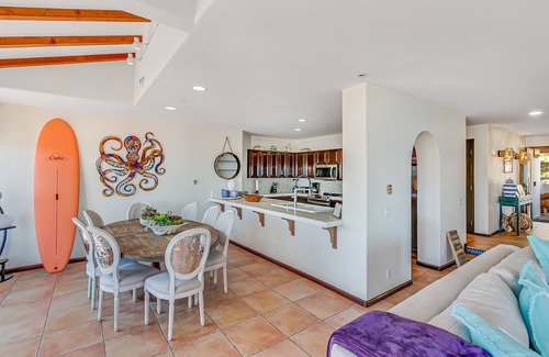 Avalon Condominio | Villa impecablemente decorada + balcón envolvente + vistas impresionantes