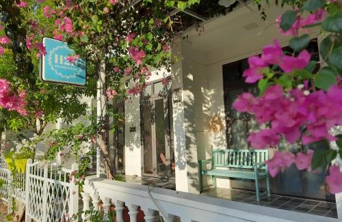 Cam Lam Casa | H2B Homestay Mountains view near Bai Dai Beach