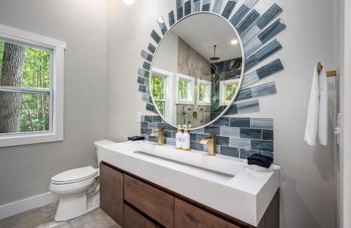 Bynum Casa | H2O Oasis Tree House