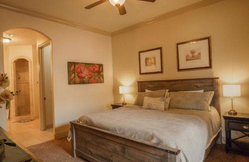 St. George Apartamento | H7-Heavenly-Ground Floor 3-bedroom Hillside View