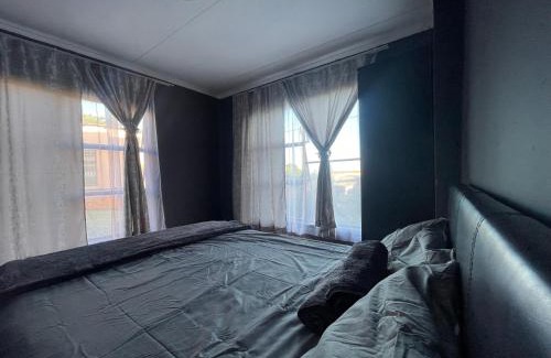 Thohoyandou Casa | Ha-Dzibs backpackers accommodation