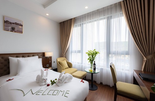 Ha Long Hotel | Ha Long New Century Hotel