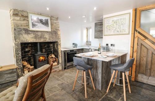 Honley Casa | Ha'penny Cottage
