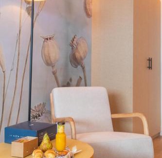 Nino Jesus Casa | HA Retiro Suites