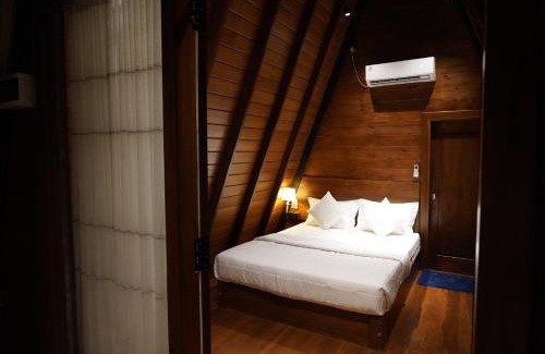Habarana Chalet De Esquí | Habarana Chena Hut - Air conditioning Private Cabana with Balcony