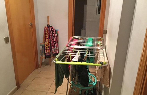 Santa Coloma de Gramenet Casa | Habitació solo para mujeres