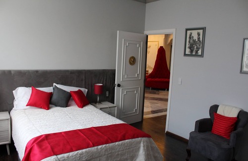 Benito Juárez Hotel | Habitación 104 Cristina