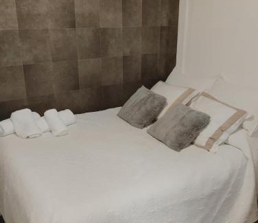 Cuatro Caminos Casa | Habitación cerca centro de Madrid
