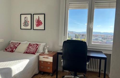 Beiro Casa | Habitación doble con baño privado en el centro de Granada