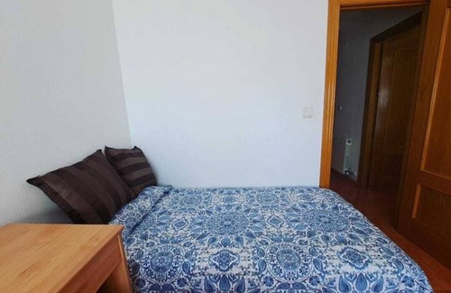 Lorca Apartamento | Habitación Doble Luminosa y Acogedora