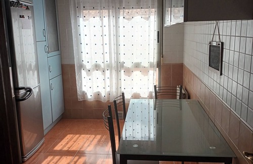 Lorca Apartamento | Habitación Doble Luminosa y Acogedora