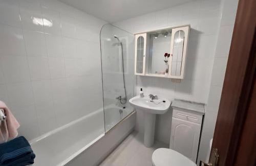 La Coruna Casa | Habitación en A Coruña con baño privado