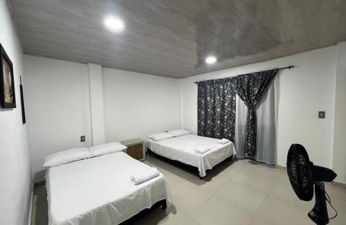 Villavicencio Casa | Habitación en casa campestre con piscina
