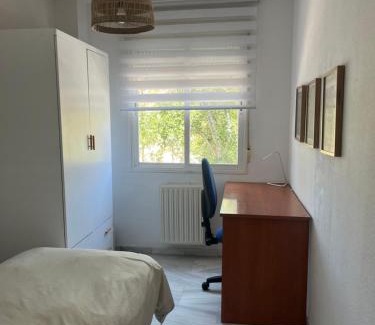 Almanjayar Casa | Habitación Estación Granada