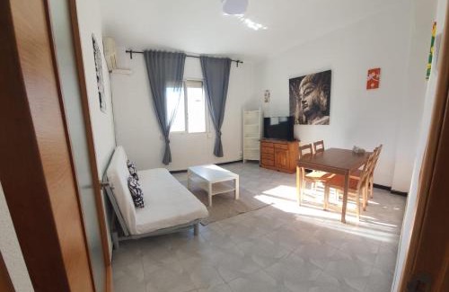 L'Olivereta Casa | Habitación Matrimonio Espaciosa en Vivienda Compartida